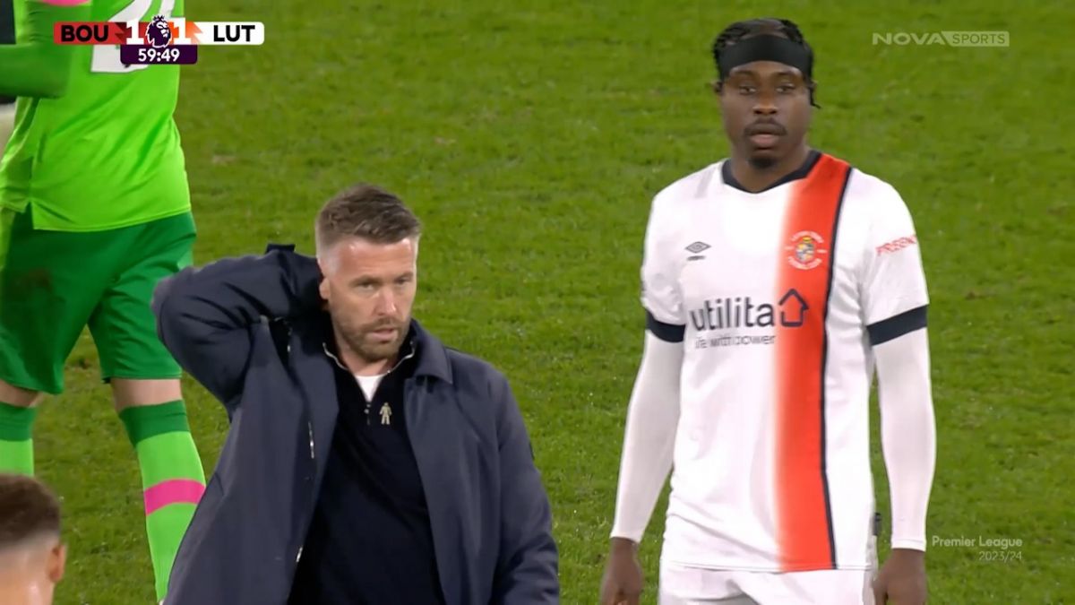 شوک به لیگ برتر انگلیس؛ توقف و لغو دیدار لوتون - بورنموث به دلیل حمله قلبی کاپیتان لوتون