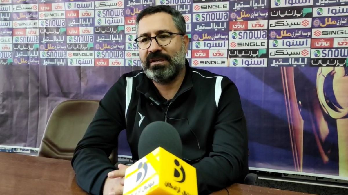 کنفرانس خبری اکبر محمدی سرمربی مس کرمان پس از برتری مقابل مس سونگون