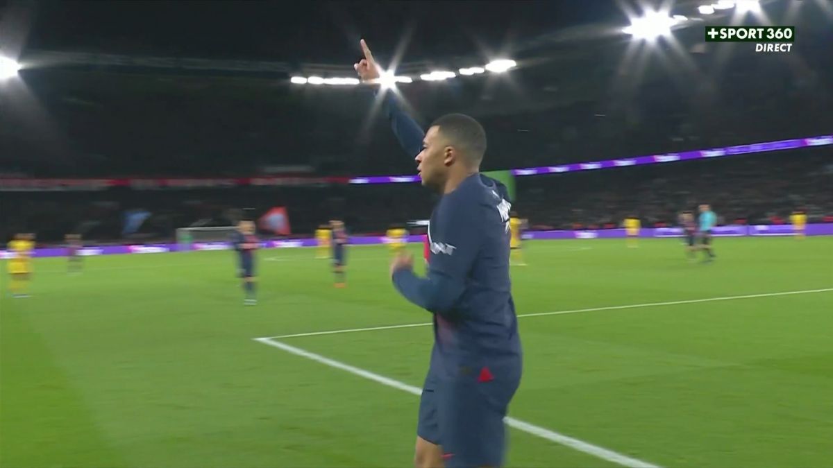 گل سوم پاری سن ژرمن به متز (دبل امباپه)