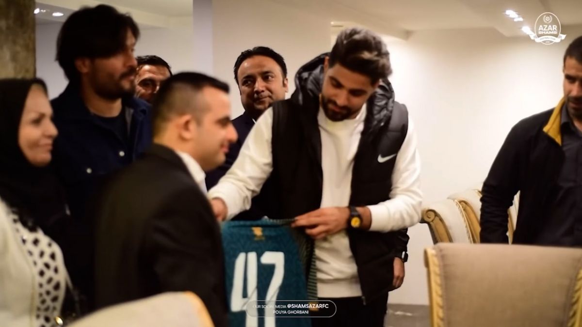 یلدای متفاوت و زیبای شمس آذری ها در کنار فرشته‌های زمینی