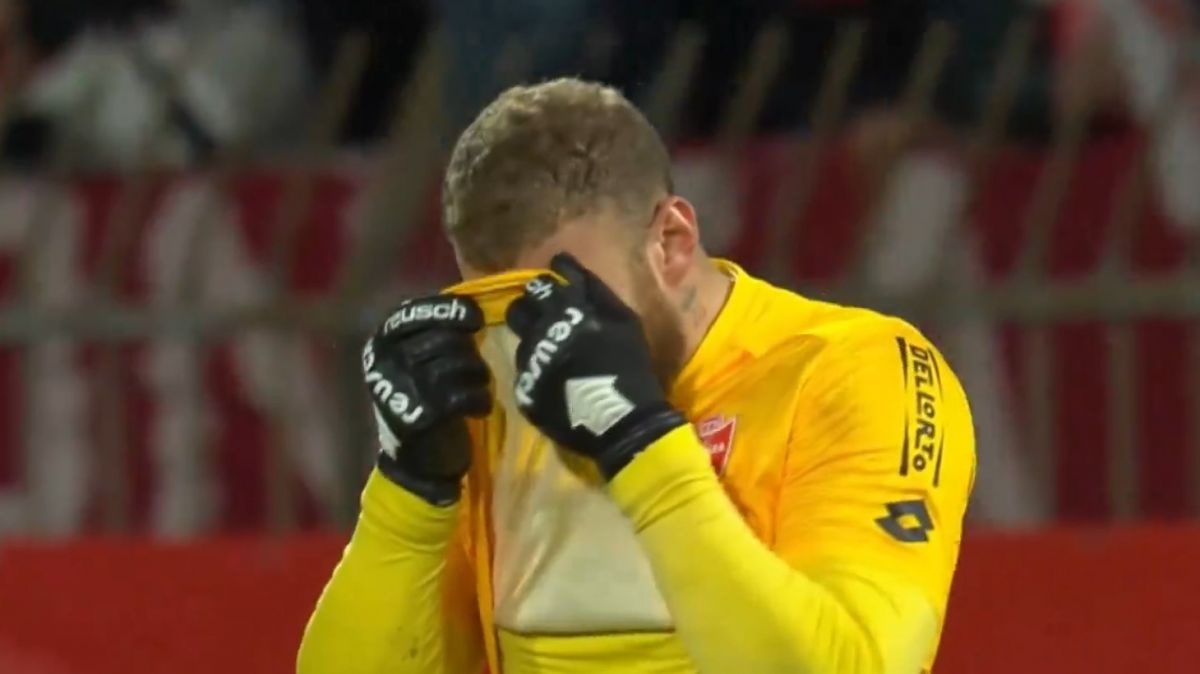 گل اول فیورنتینا به مونزا با اشتباه عجیب دروازه بان