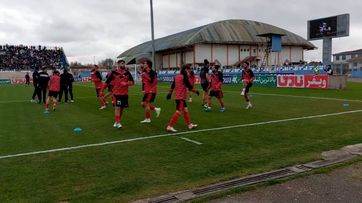 اختصاصی/ گرم کردن بازیکنان ملوان - تراکتور قبل از شروع مسابقه