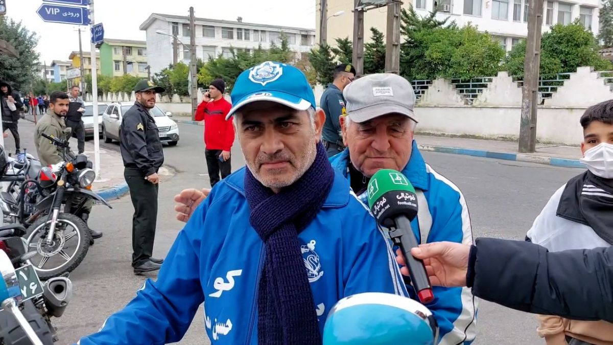 اختصاصی/ مصاحبه جالب با هواداران ملوان قبل از شروع بازی مقابل تراکتور