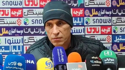اختصاصی/ کنفرانس خبری یحیی گل محمدی سرمربی پرسپولیس پیش از تقابل با نساجی و واکنش به بازگشت امتیازات سپاهان و پرسپولیس
