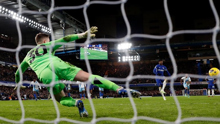 خلاصه بازی چلسی 2-1 کریستال پالاس