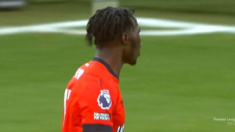 گل دوم لوتون به چلسی (آدبایو)