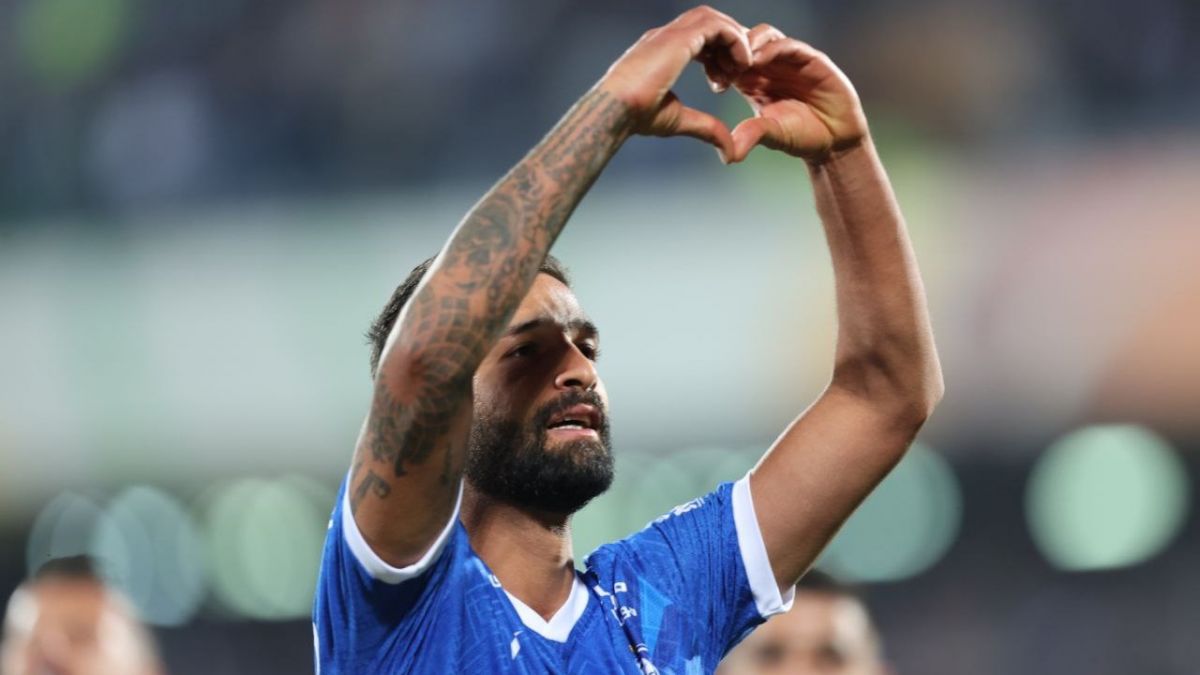 بازی کامل استقلال 2-1 پیکان