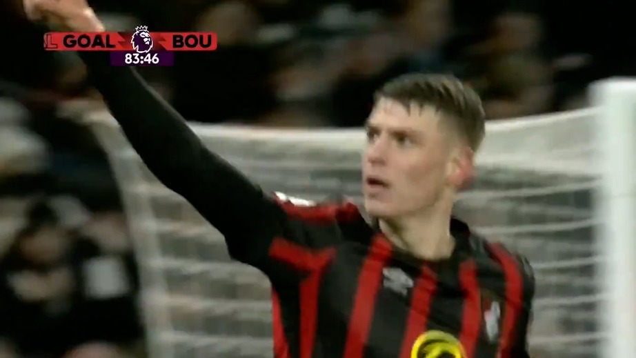 گل اول بورنموث به تاتنهام (الکس اسکات)