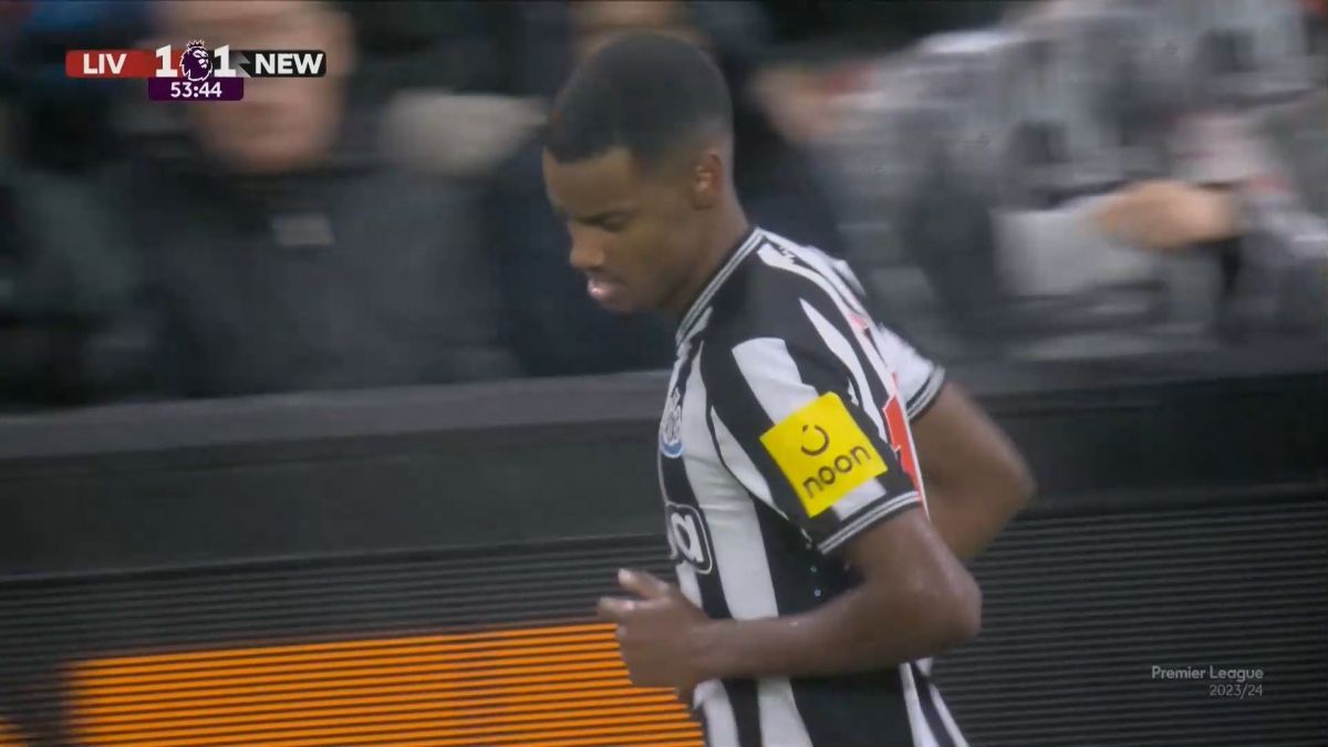 گل اول نیوکاسل به لیورپول (الکساندر ایساک)