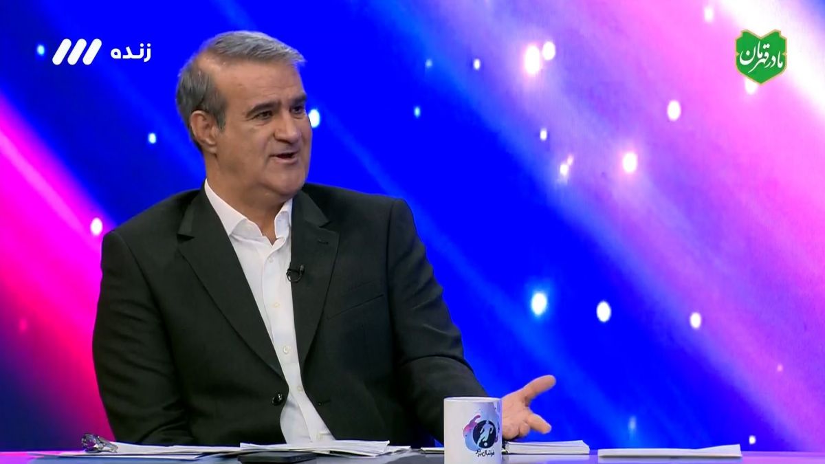 فوتبال برتر/ توضیحات قنبرزاده درباره نحوه اصلاح قرارداد بازیکنان سپاهان