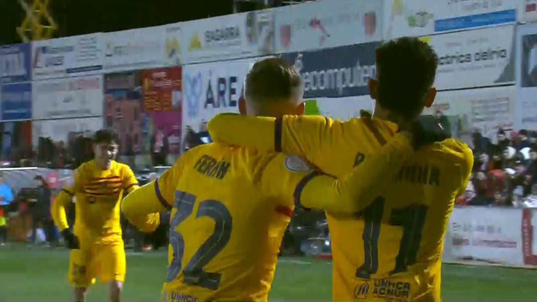 گل دوم بارسلونا به بارباسترو (رافینیا)