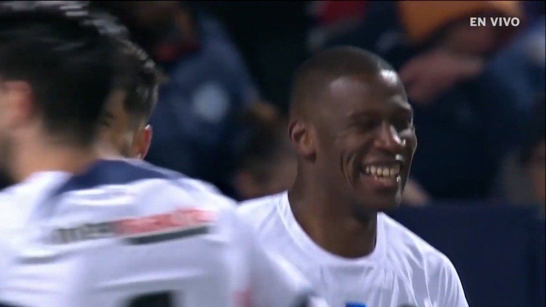 گل هفتم پاری سن ژرمن به رول (موآنی)