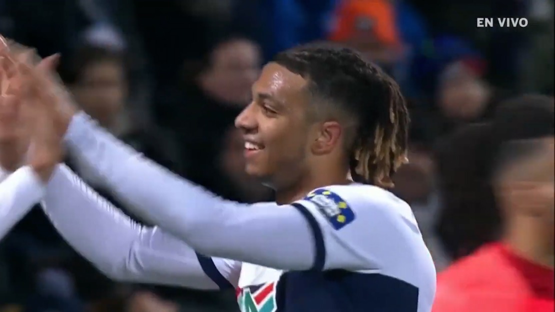 گل هشتم پاری سن ژرمن به رول (شر اندور)