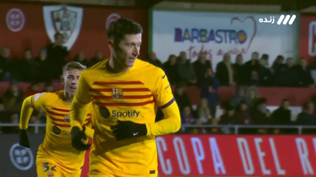 گل سوم بارسلونا به بارباسترو (لواندوفسکی)