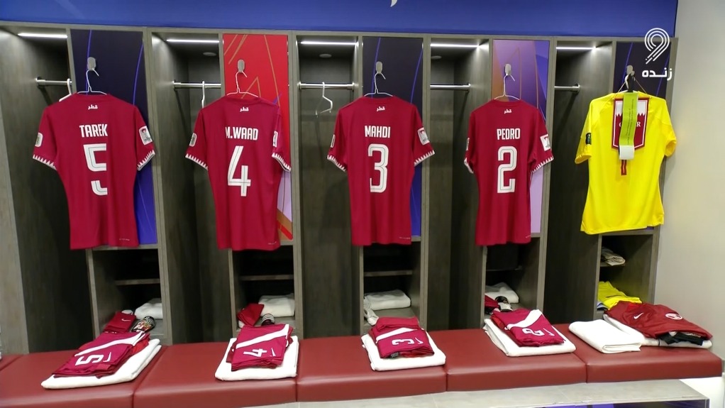 رختکن تیم های قطر و لبنان و ورود دو تیم برای بازی افتتاحیه جام ملتهای آسیا 2023