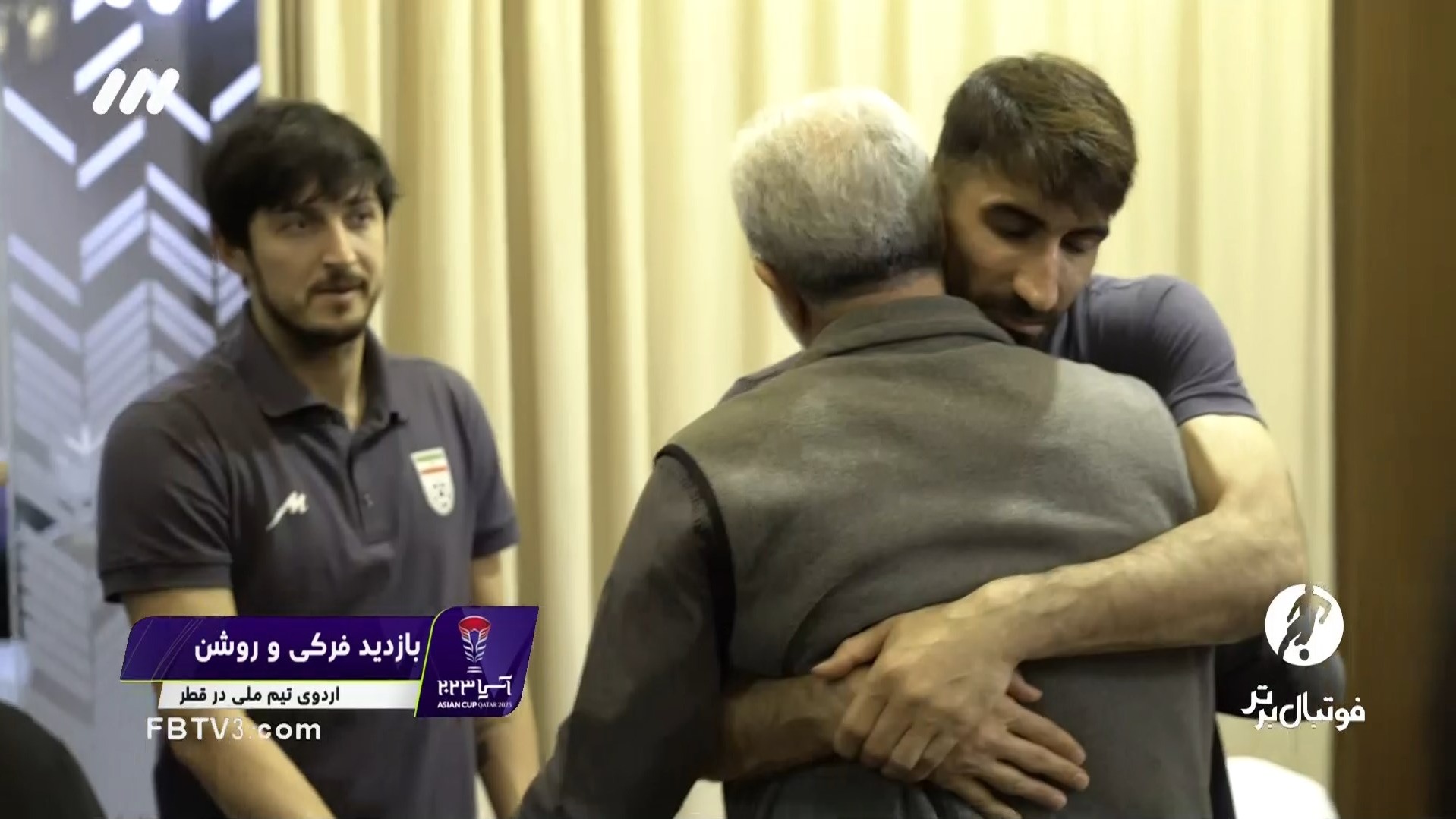 فوتبال برتر/ بازدید حسین فرکی و حسن روشن از اردوی تیم ملی در قطر