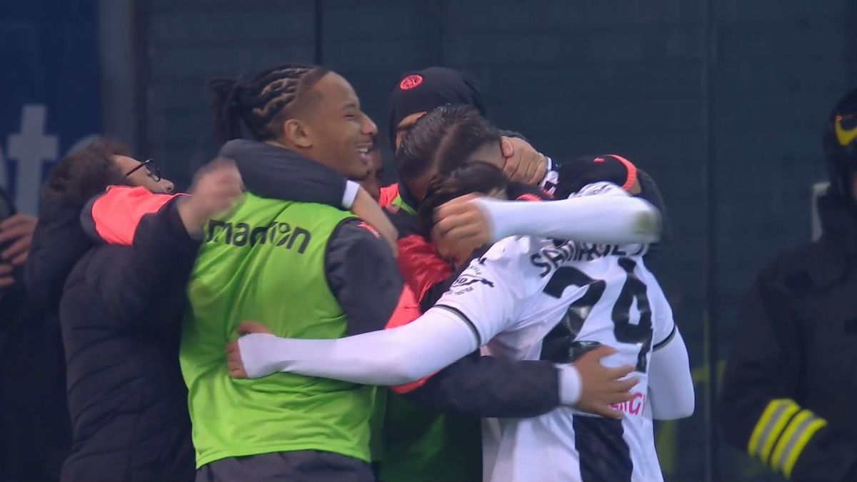 گل اول اودینزه به میلان (لازار سامارزیچ)