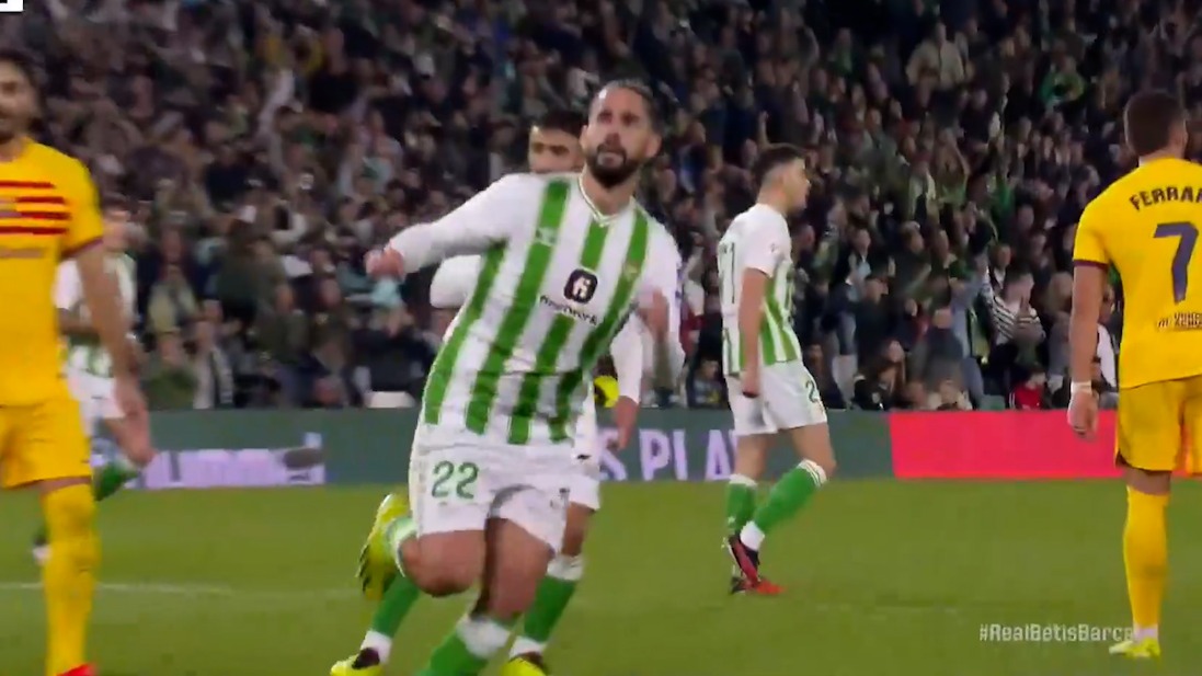 گل اول رئال بتیس به بارسلونا (شوت زیبای ایسکو)