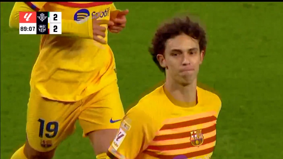 گل سوم بارسلونا به بتیس (فلیکس)