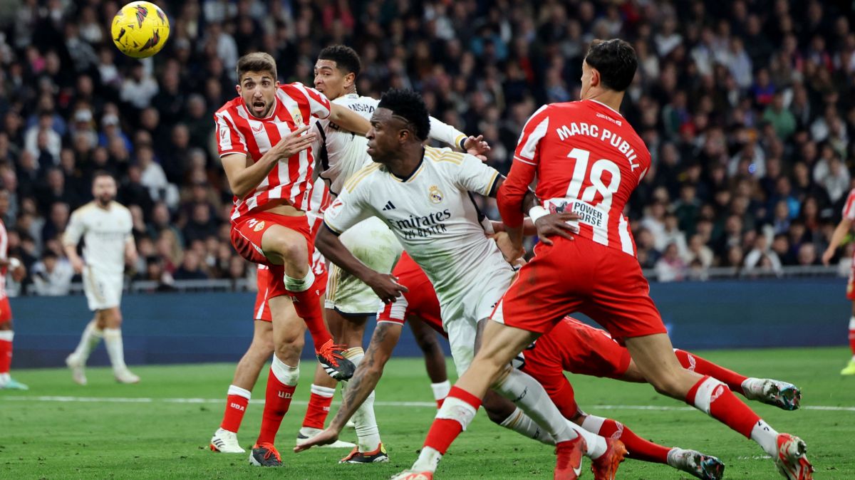 بازی کامل رئال مادرید 3-2 آلمریا (لالیگا اسپانیا، هفته 21)