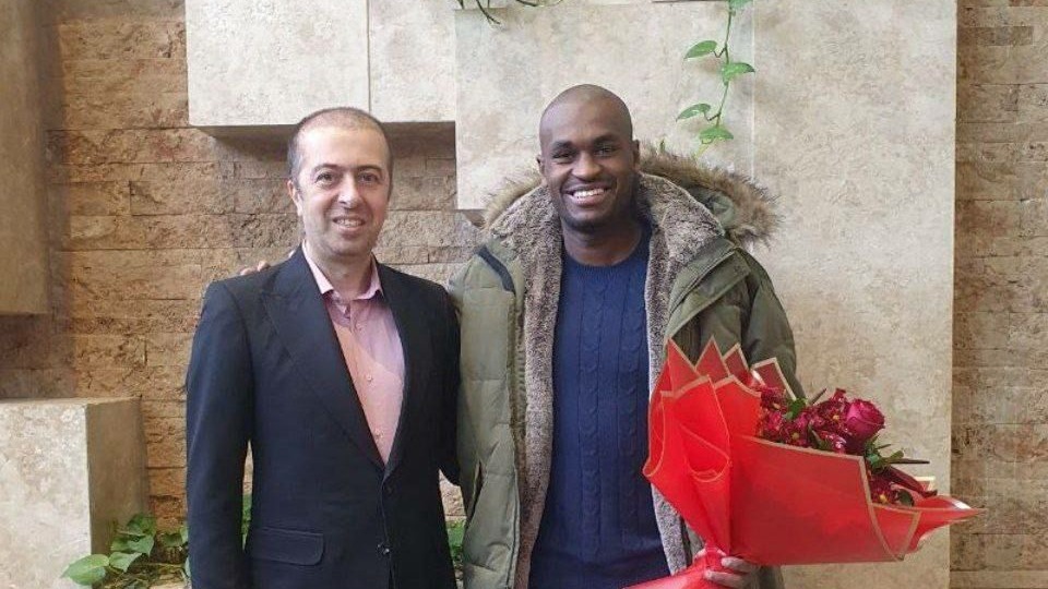 یک انتقال هیجان انگیز؛ چپ پرسپولیس پر شد