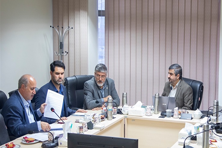 با حضور رئیس فدراسیون برگزار شد؛بررسی ابعاد فرهنگی و اجتماعی حضور بانوان در ورزشگاهها