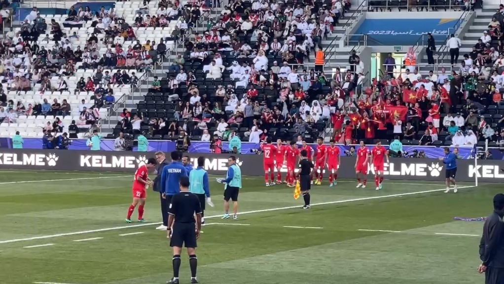 گل اول ویتنام به عراق از زاویه دوبین فوتبالی