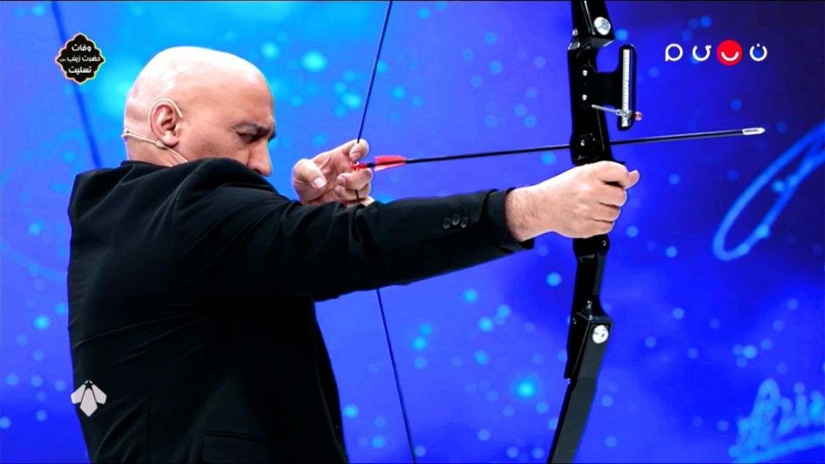 جام آرزوها/ چالش تیر اندازی با کمان توسط علیرضا منصوریان