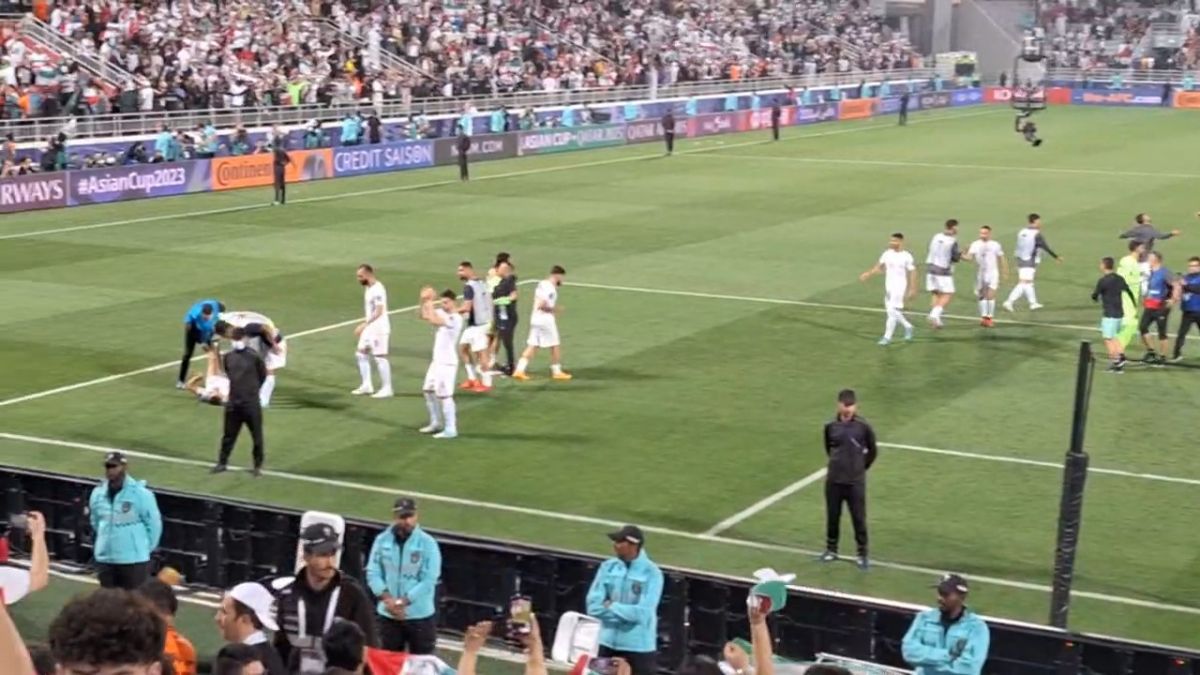 اختصاصی/ خوشحالی بازیکنان، هواداران و کادر فنی پس از پیروزی برابر سوریه