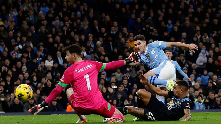 گل دوم منچسترسیتی به برنلی (آلوارز)