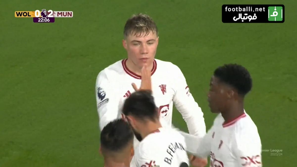 گل دوم منچستریونایتد به ولورهمپتون (هویلوند)