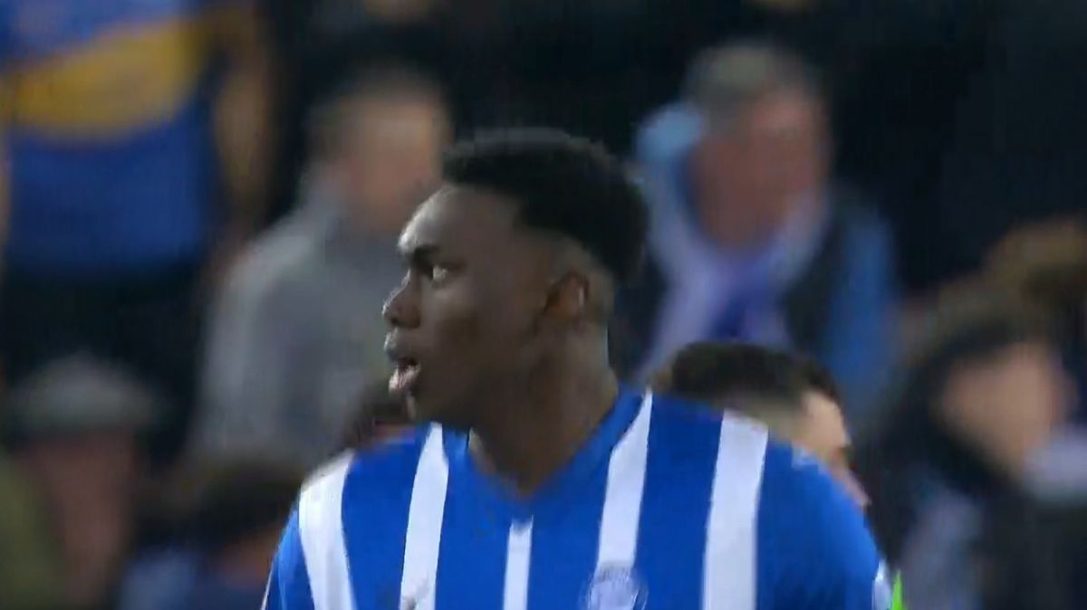 گل اول دپورتیوو آلاوز به بارسلونا (اوموردیون)