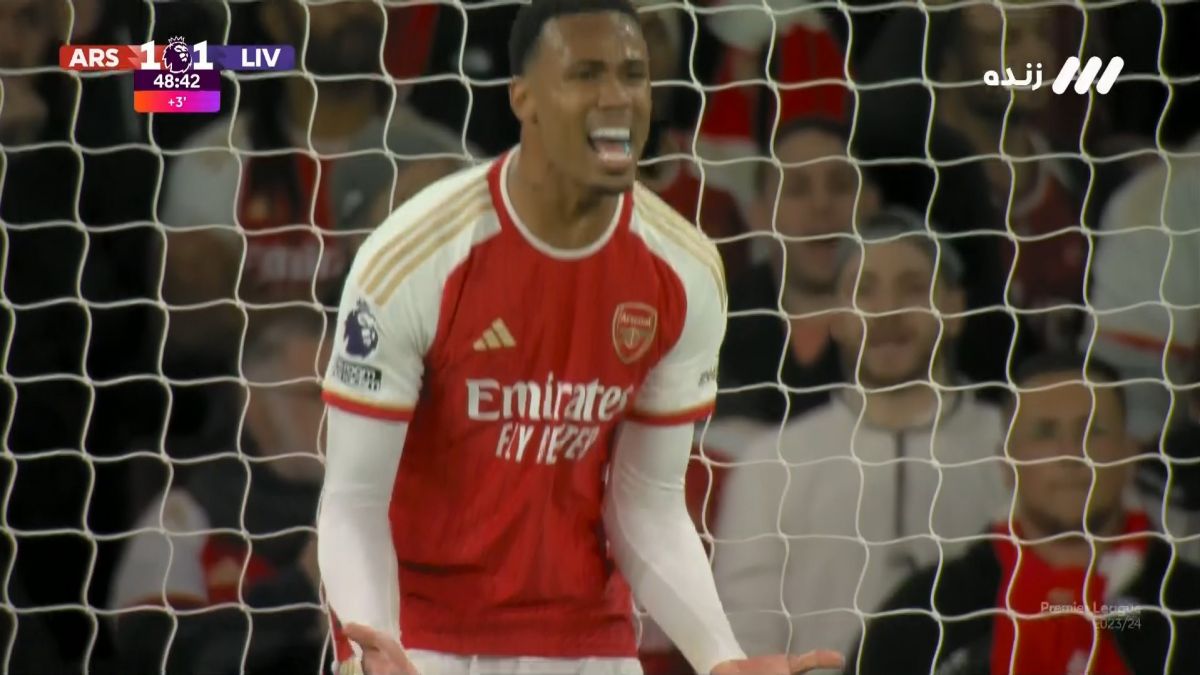 گل اول لیورپول به آرسنال (گل به خودی گابریل)