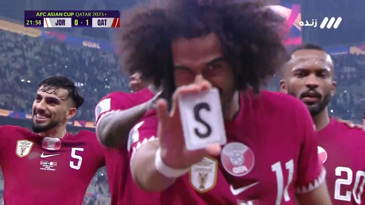 گل اول قطر به اردن (اکرم عفیف - پنالتی) / شعبده بازی بعد از گل!