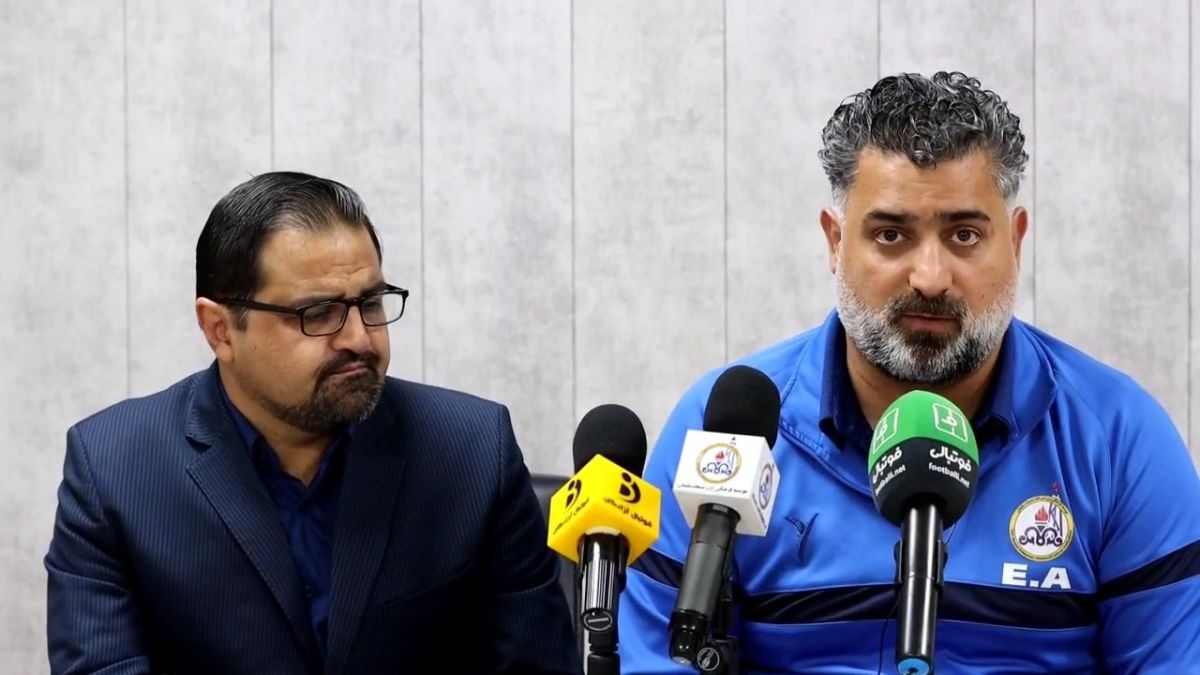 اختصاصی/ کنفرانس خبری ابراهیم اشکش سرمربی نفت مسجدسلیمان قبل از بازی نفت مسجدسلیمان و شهرداری آستارا