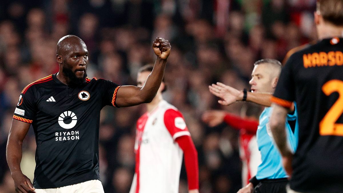 خلاصه بازی فاینورد 1-1 رم