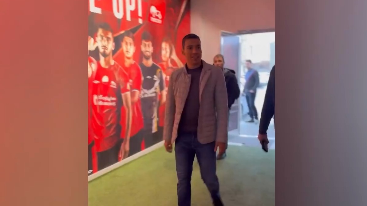 حواشی حضور میلوش دلتیچ بازیکن صربستانی و جدید تراکتور در باشگاه