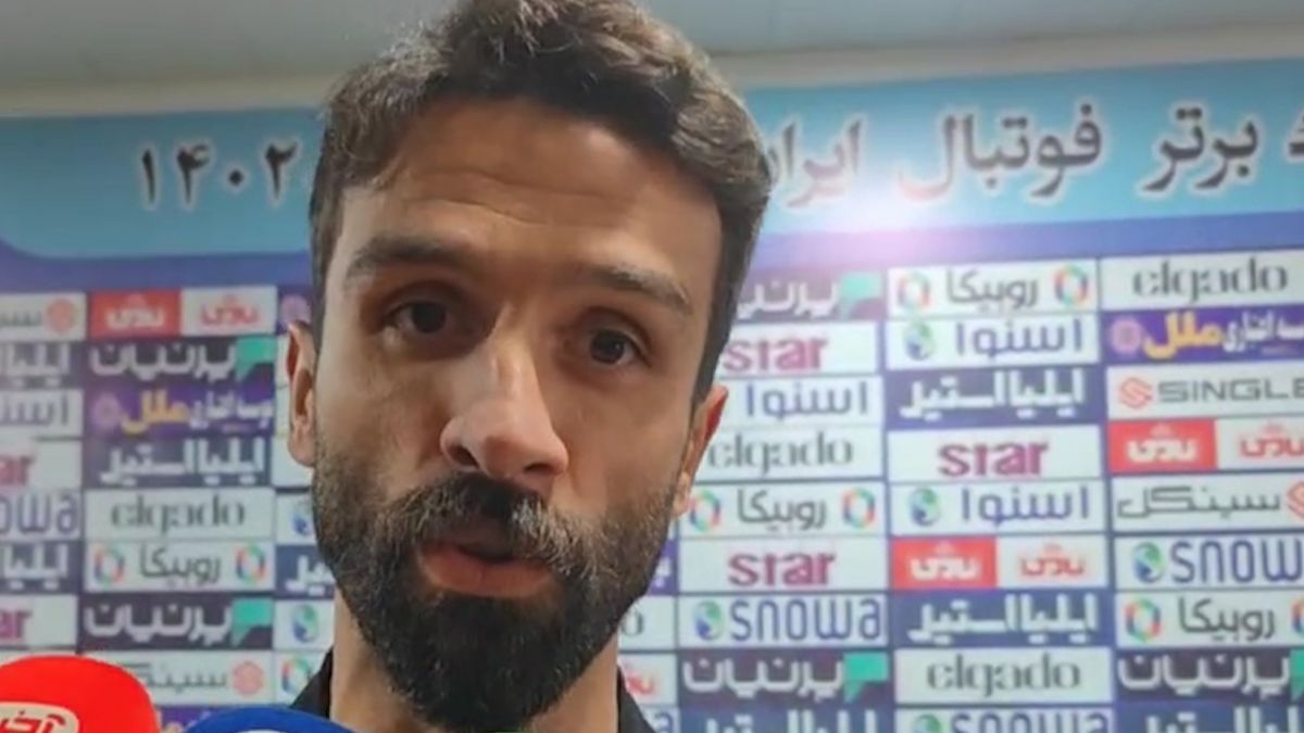 اختصاصی/ گفت و گوی خبرنگاران با میثم تهیدست بازیکن صنعت نفت در پایان بازی با استقلال