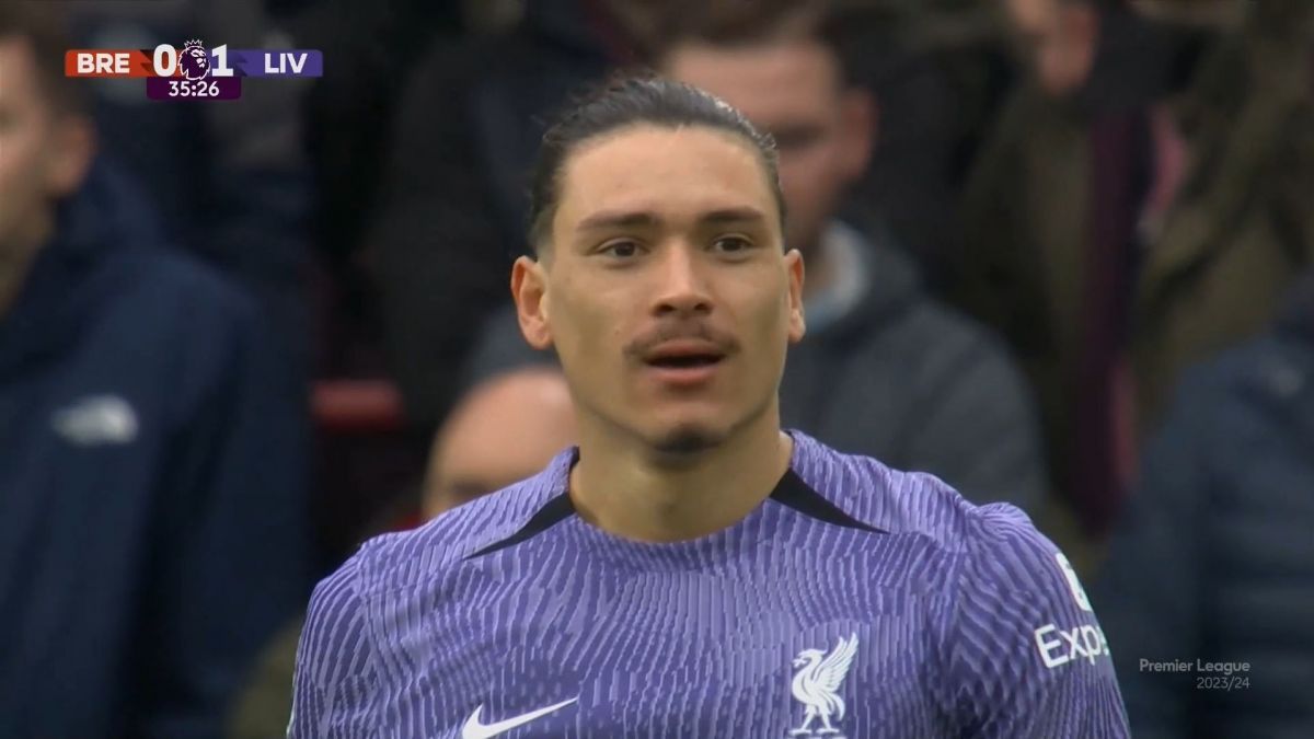 گل اول لیورپول به برنتفورد (چیپ داروین نونیز)