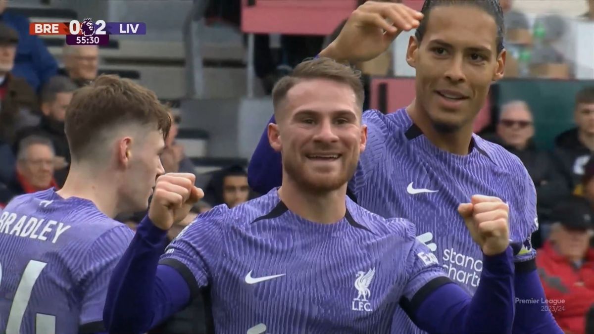 گل دوم لیورپول به برنتفورد (مک آلیستر)