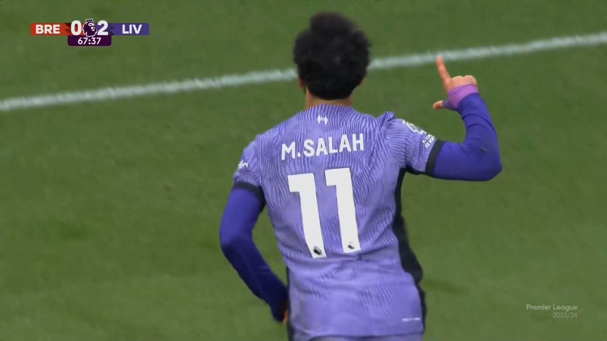 گل سوم لیورپول به برنتفورد (محمد صلاح)