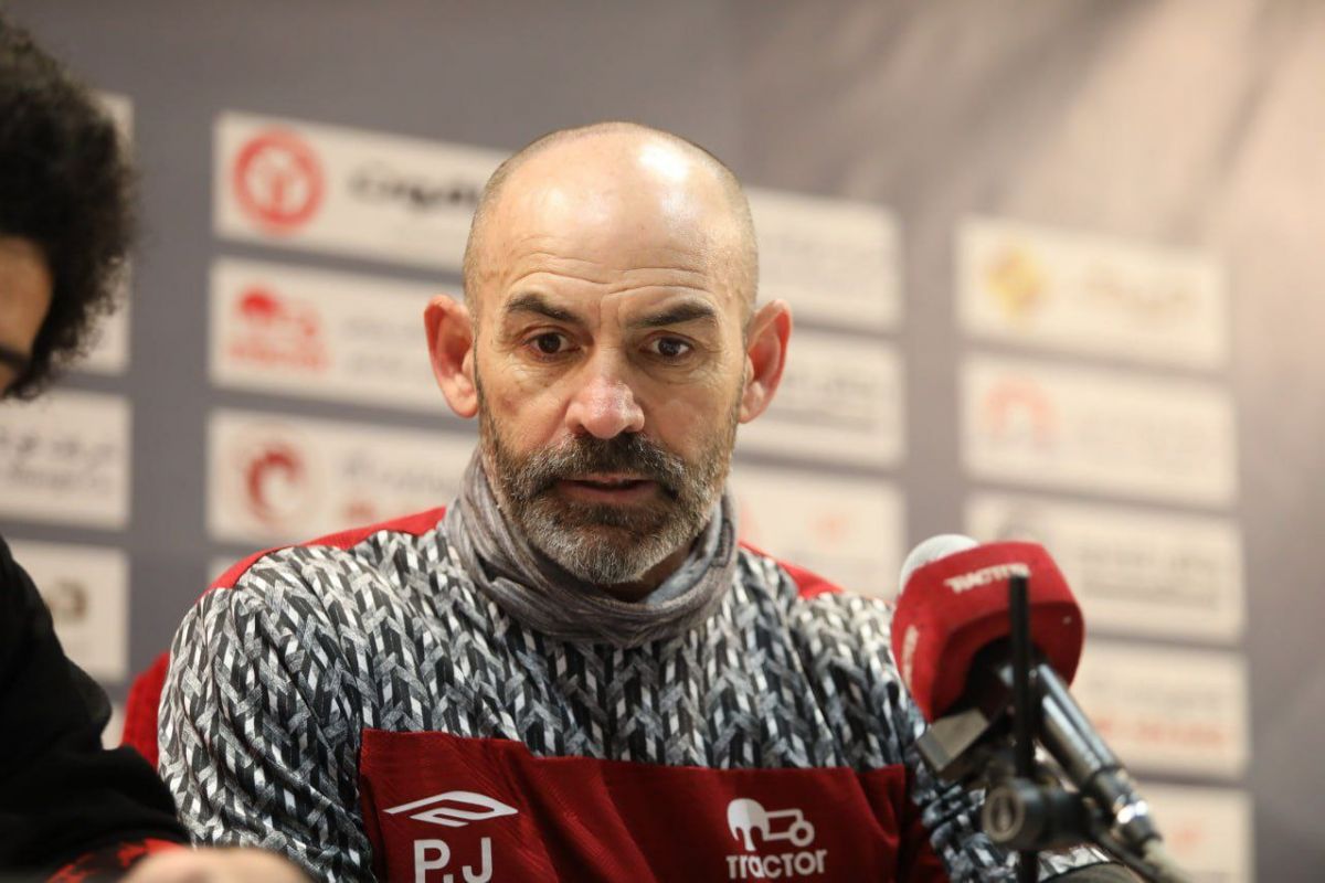 خمز: با نهایت آمادگی و تمرکز بالا باید در بازی با پرسپولیس ظاهر شویم/ به داشتن بازیکنانم افتخار میکنم