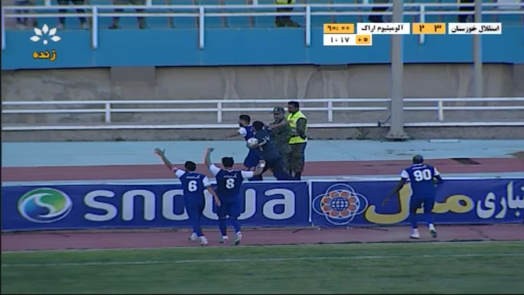 گل سوم استقلال خوزستان به آلومینیوم اراک (آسو رستم در دقیقه 92)