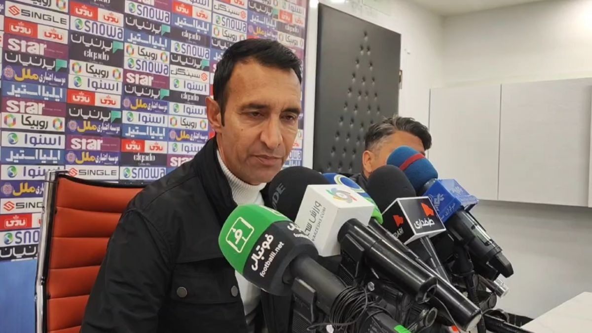 اختصاصی/ کنفرانس خبری مربیان پس از تساوی گل گهر و پیکان