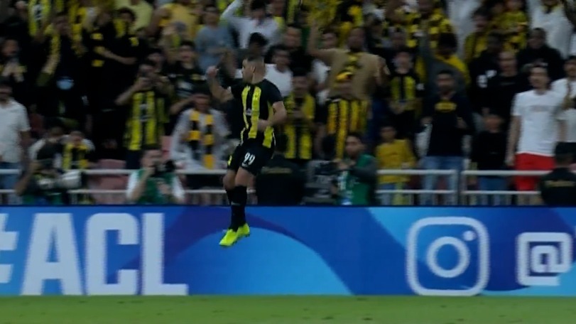 گل اول الاتحاد به نوبهار نمنگان (عبدالرزاق حمدالله)