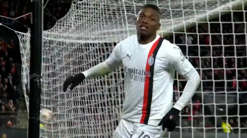 گل دوم میلان به رن (لیائو)