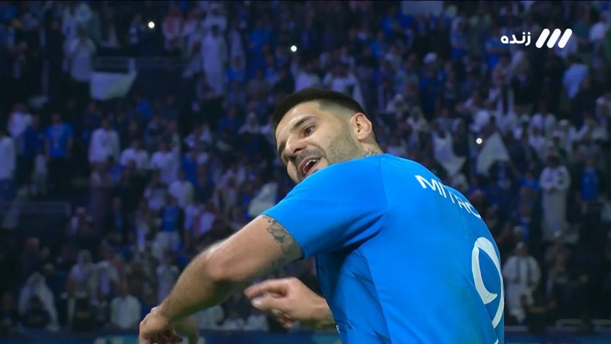 گل سوم الهلال به سپاهان (میتروویچ)