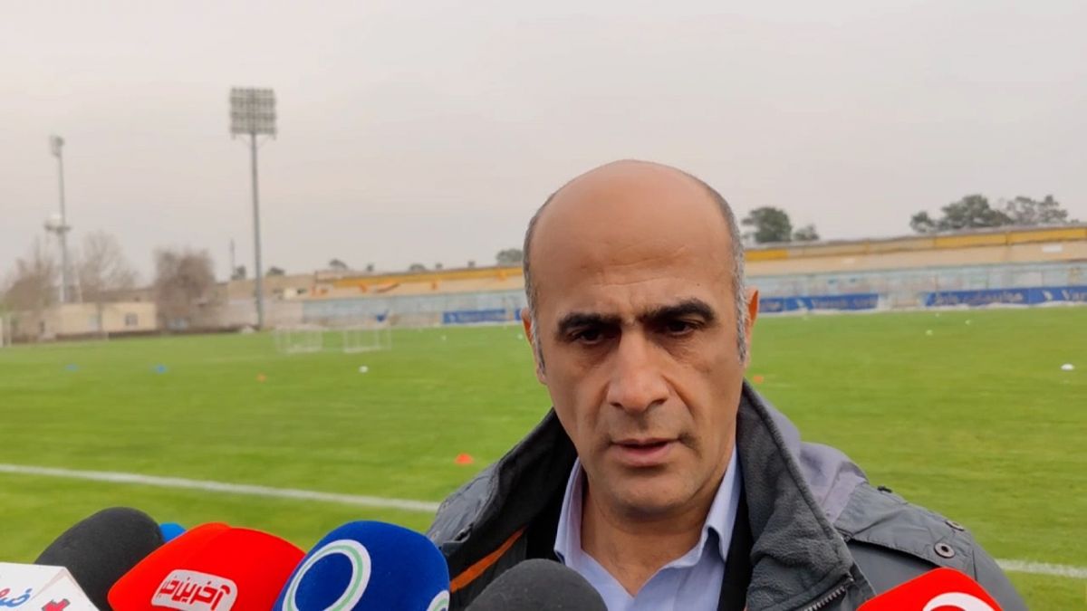 اختصاصی/ گفت و گوی خبرنگاران با فرهاد کوچک‌زاده سرپرست نساجی در حاشیه تمرین امروز این تیم