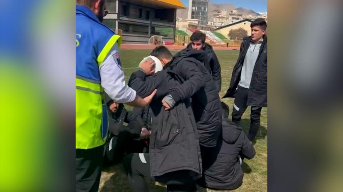 حمله افراد ناشناس به اعضای تیم امید تراکتور و ضرب و شتم شدید بازیکنان پیش از بازی با بعثت کرمانشاه
