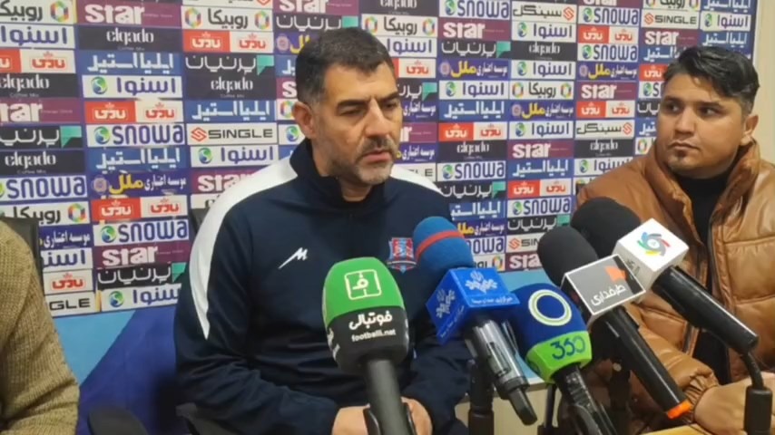 اختصاصی/ نشست خبری اشکان نامداری قبل از بازی گل گهر و نساجی
